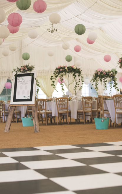 Lily & Bee | Waterlooville | Weddings