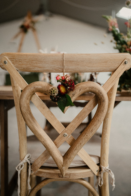 Lily & Bee | Waterlooville | Weddings