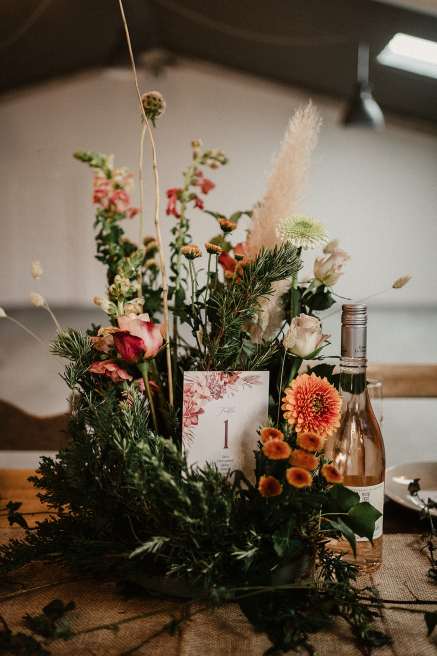 Lily & Bee | Waterlooville | Weddings