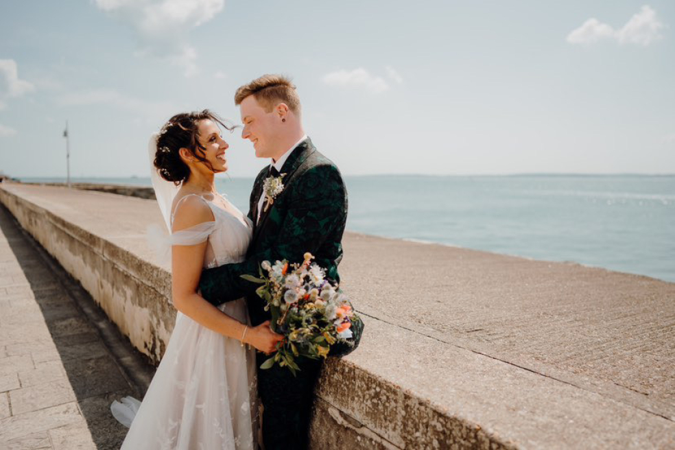 Lily & Bee | Waterlooville | Weddings