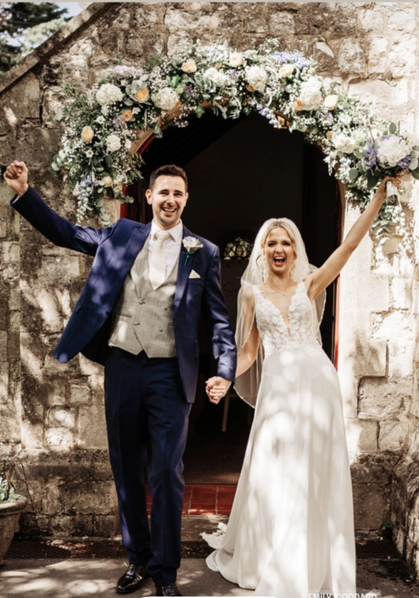 Lily & Bee | Waterlooville | Weddings