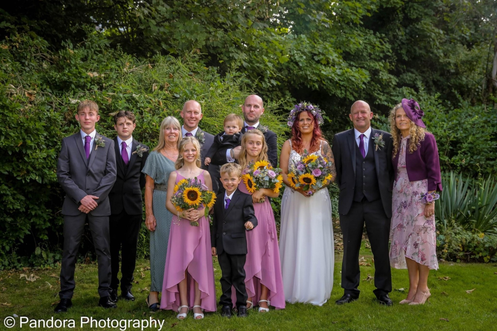 Lily & Bee | Waterlooville | Weddings