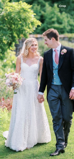 Lily & Bee | Waterlooville | Weddings