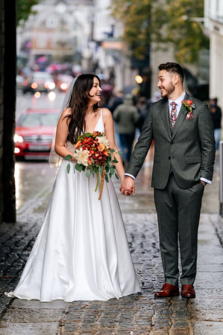 Lily & Bee | Waterlooville | Weddings