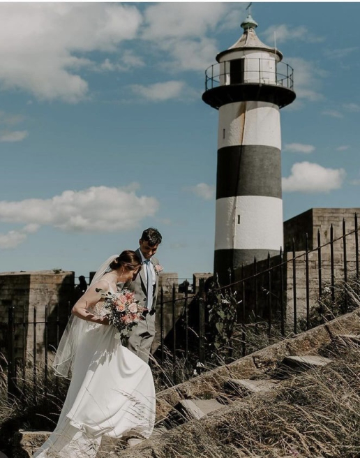 Lily & Bee | Waterlooville | Weddings