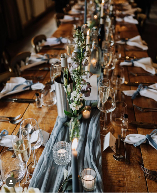 Lily & Bee | Waterlooville | Weddings