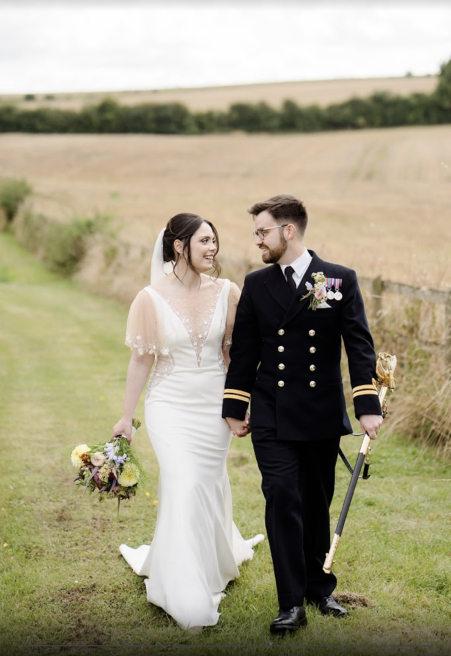 Lily & Bee | Waterlooville | Weddings