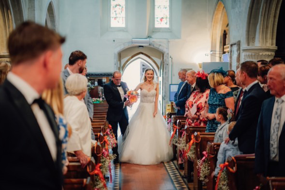 Lily & Bee | Waterlooville | Weddings