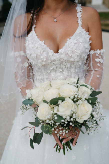Lily & Bee | Waterlooville | Weddings
