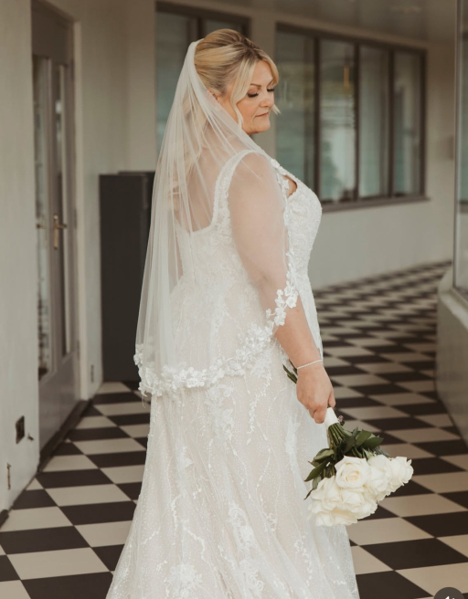 Lily & Bee | Waterlooville | Weddings