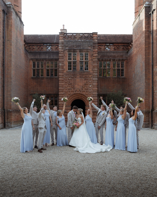 Lily & Bee | Waterlooville | Weddings