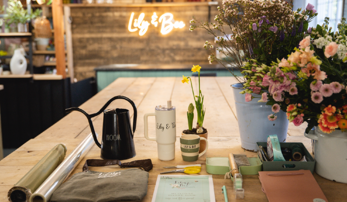 Lily & Bee | Waterlooville | Home