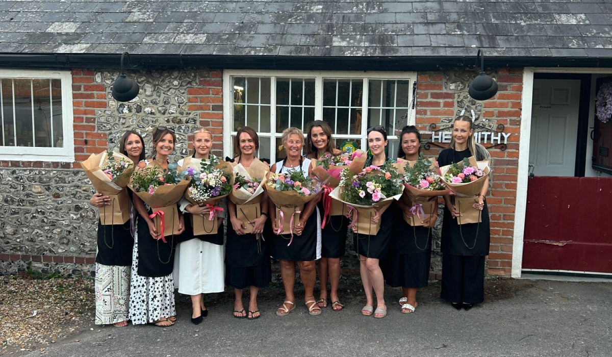 Lily & Bee | Waterlooville | Home