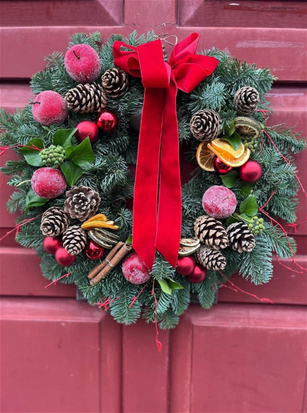 Christmas florals | Silent night wreath