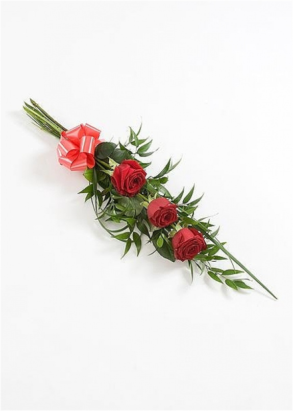 Funeral & Sympathy | Sheaves | Tied Sheaf  3 Roses