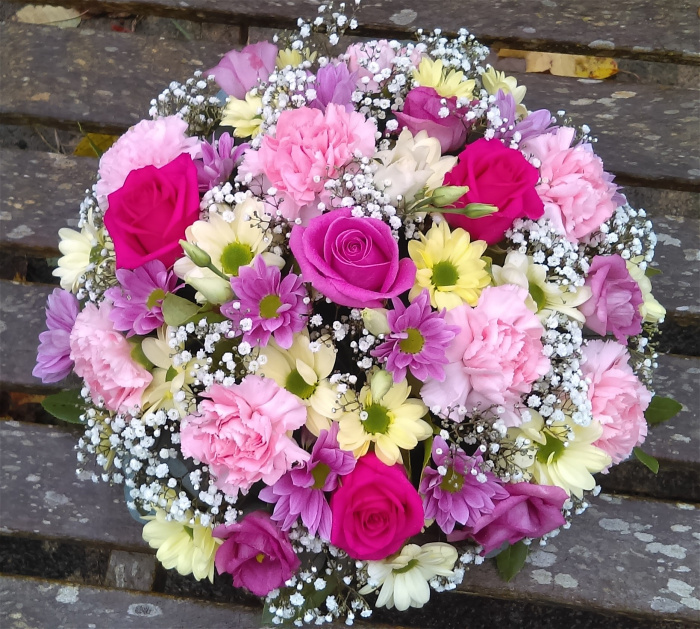 Eco Friendly Gift and Funeral Flowers | Gift Flowers | Mothers Day | Valentines | Classic Posy gift