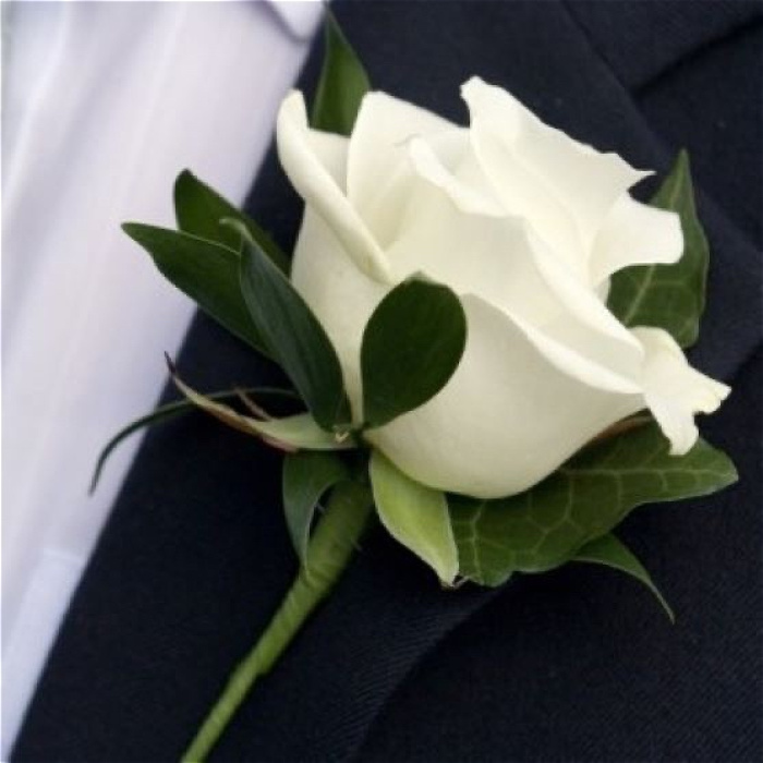 Funeral & Sympathy | Farewell service button hole