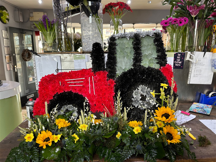 Farewell Flowers | Bespoke Funeral Tribute