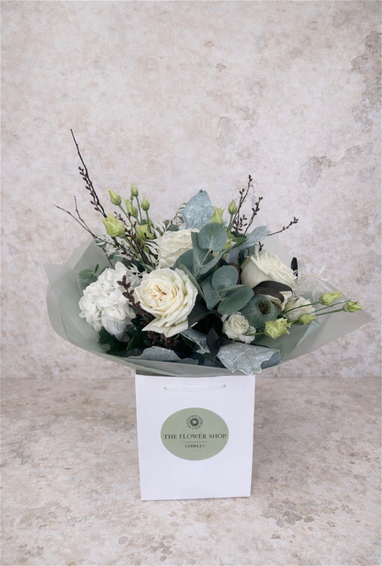 Fresh Flowers  | Woodland Whites