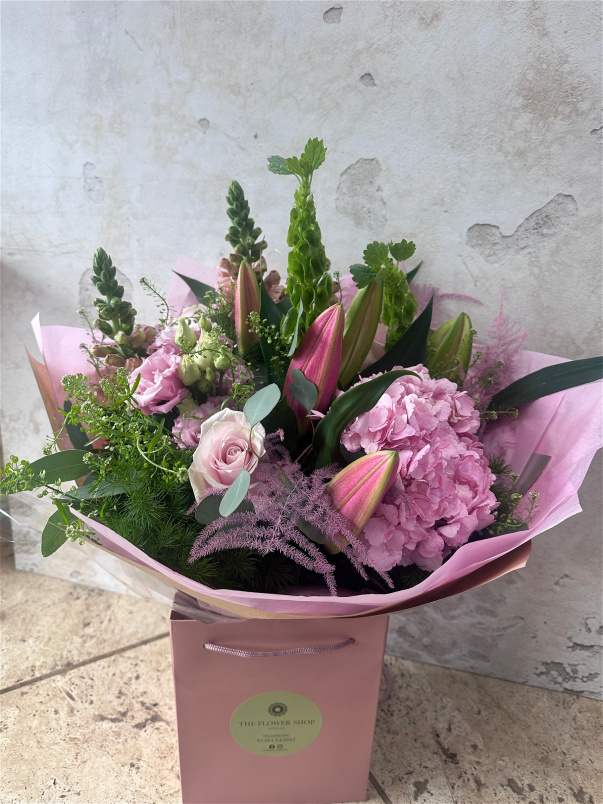 Mother's Day | Bee Pretty In Pink