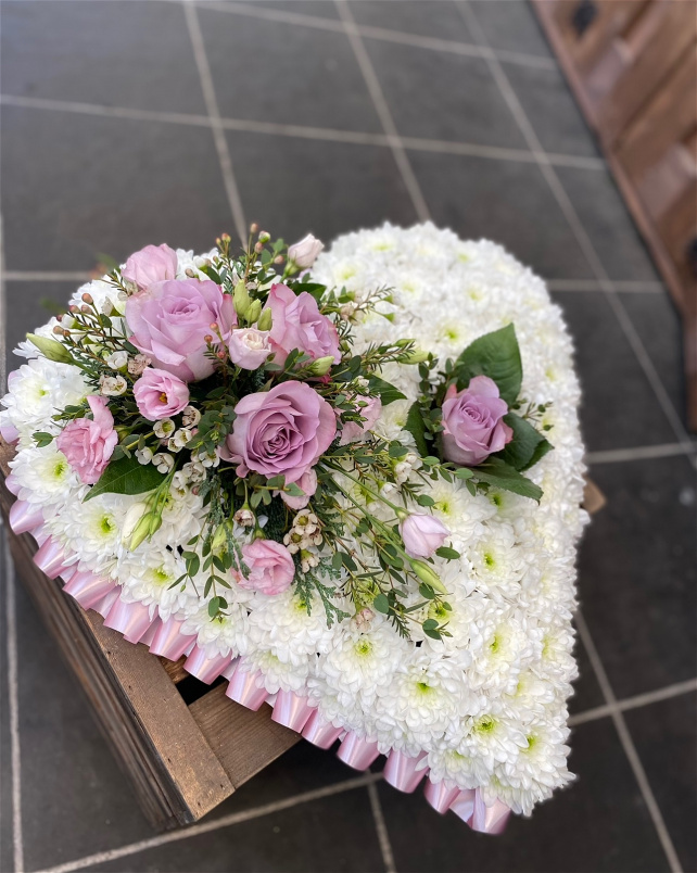 Funeral Tributes | Heart Tributes | Pink & lilac heart tribute