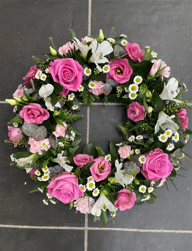 Funeral Tributes | Wreaths & Posies | Pink & white wreath