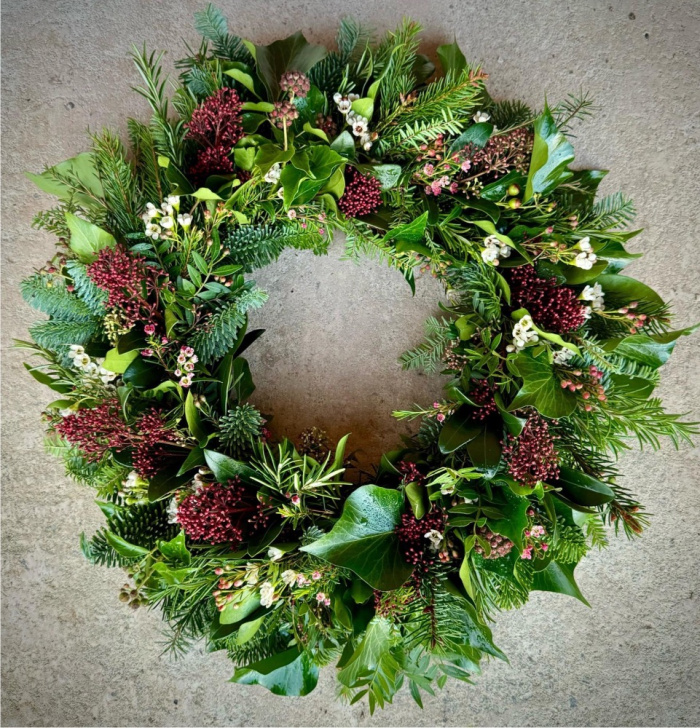 Christmas Wreaths | Berry Evergreen Wreath