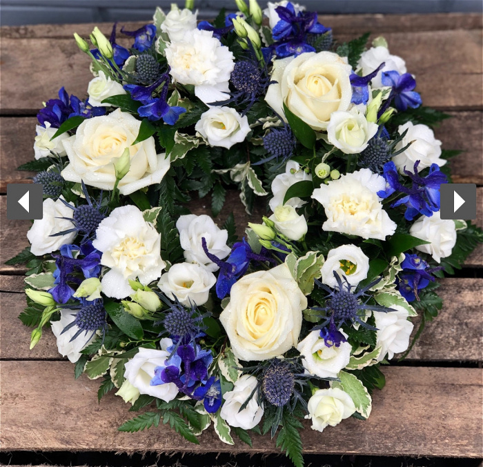 Funeral flowers | Wreaths | Wreaths