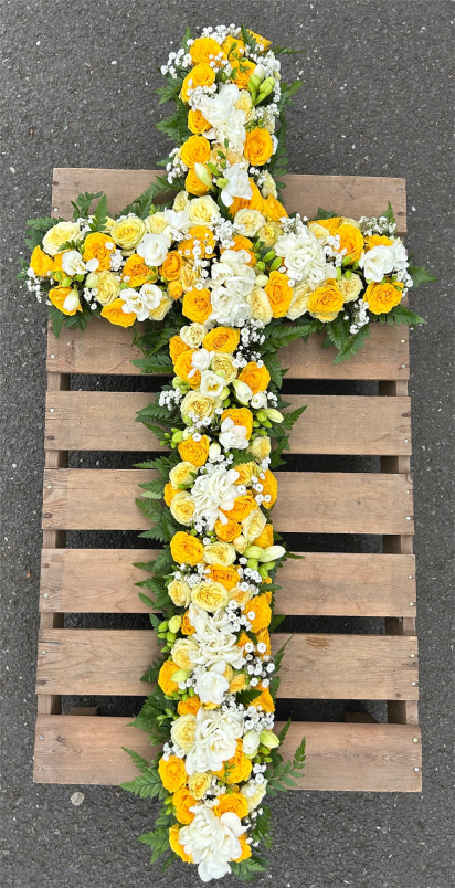 Funeral flowers | Cross