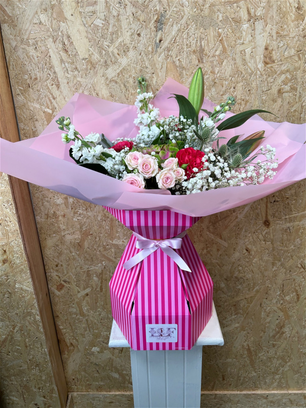 Gift Bouquets | Gifts | Luxury Collection | Pink