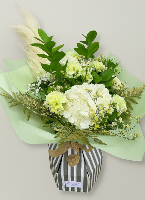 Arrangements | Gifts | Sympathy | Thinking of you