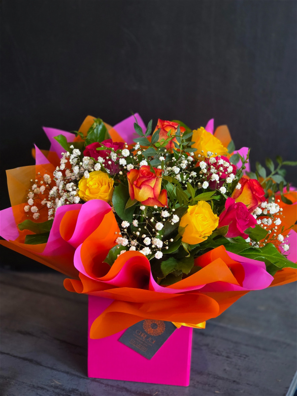 Bouquets | shop | valentines | Love bug