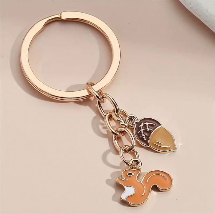 Gifts | Squirrel keyring