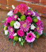 Traditional funeral tributes | Saucer posy - flowers