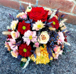 Traditional funeral tributes | Saucer posy - flowers