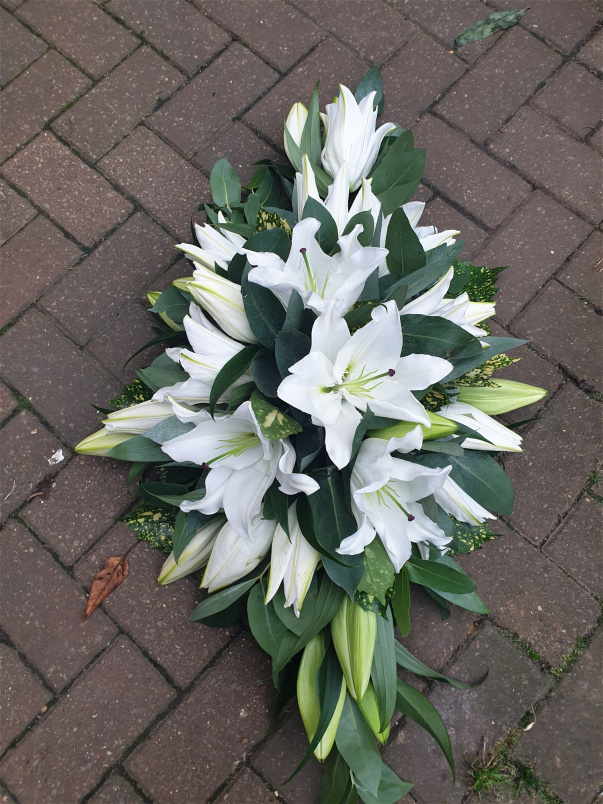 Funeral Flowers | Lily spray