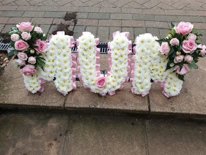 Funeral Flowers | Letter tribute