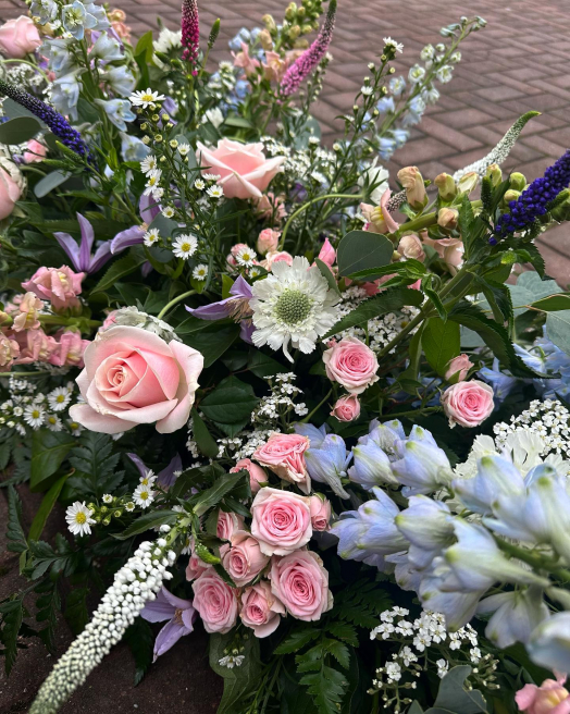 Nova Blooms Florist | Wolverhampton | FUNERALS