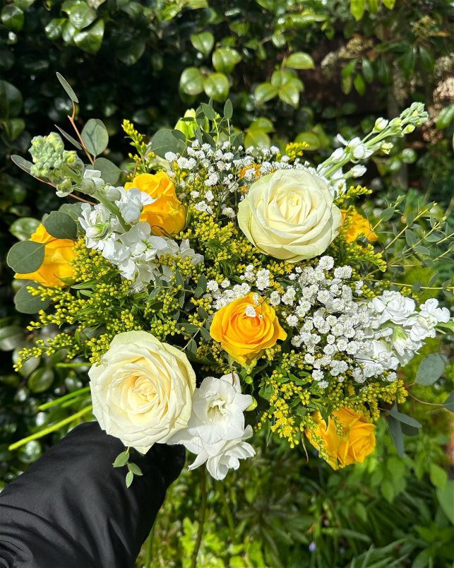 Bouquets | The Sunshine Bouquet