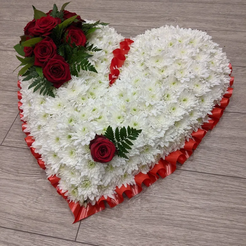 Poppydots Florists | Chelmsford | Funeral