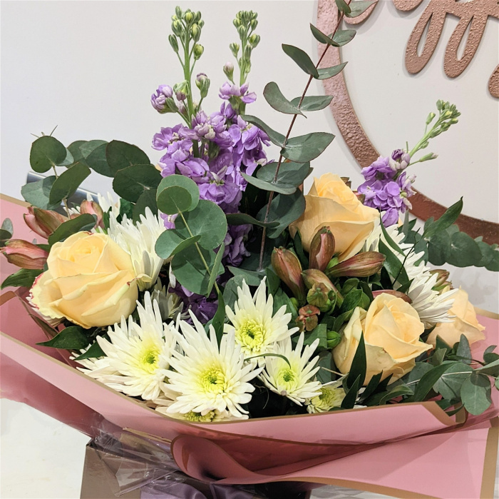 Gift Bouquets | Mother's Day | Pastel Purple & Peach Hand-tied Bouquet