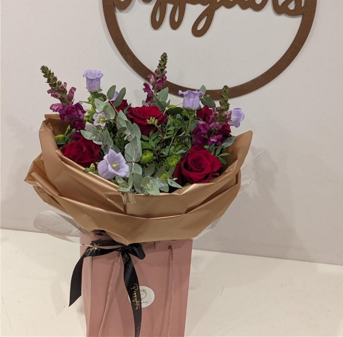 Gift Bouquets | Mother's Day | Valentine's Day | Jewel Hand-tied Bouquet