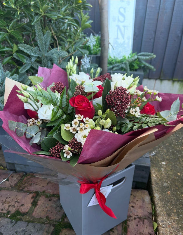 Christmas Bouquets | Christmas Florist Choice