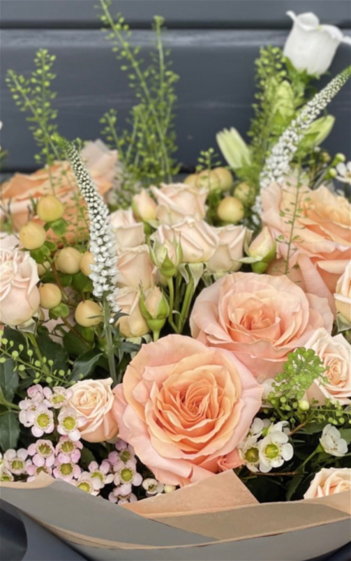 Mother’s Day | Peaches & Cream