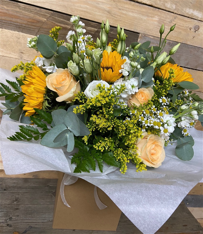 Mother’s Day | Peaches & Sunflowers