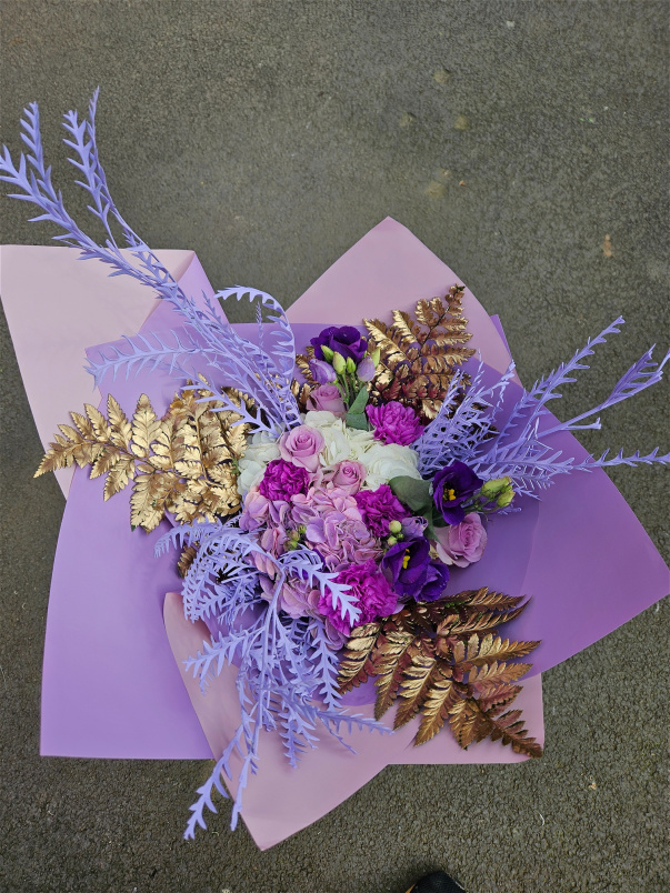 Bouquets | Upsell gifts | Parma voilet luxury bouquet