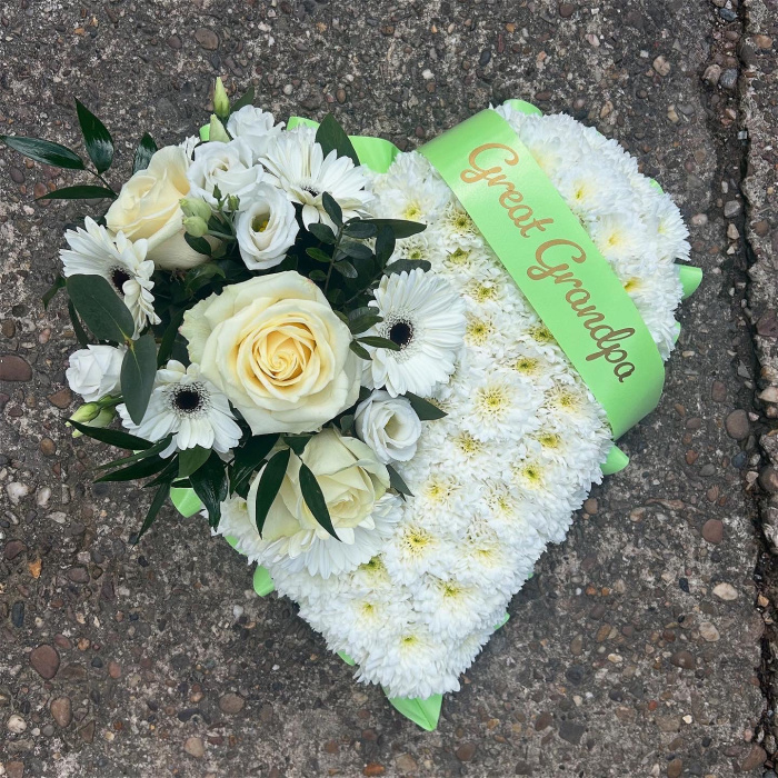 Funeral & Sympathy | Heart tribute