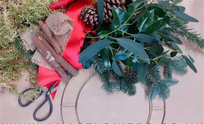 Christmas | DIY NATURAL Christmas Wreath Kit