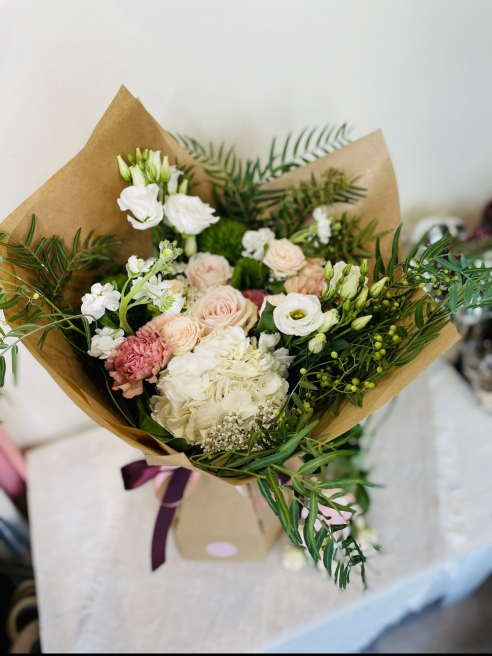 Anna May Floristry | Lucan | Experience the Joy of Fresh Flowers, Introducing Our Flower Subscription Service with Nationwide Delivery