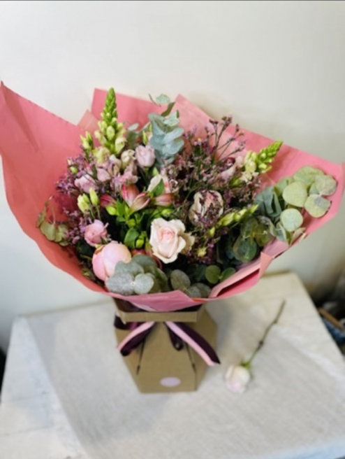 Anna May Floristry | Lucan | Experience the Joy of Fresh Flowers, Introducing Our Flower Subscription Service with Nationwide Delivery